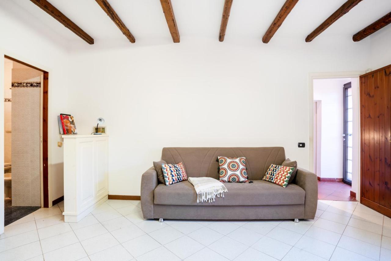 Limonta Lake View Apartment With Private Parking Bagian luar foto