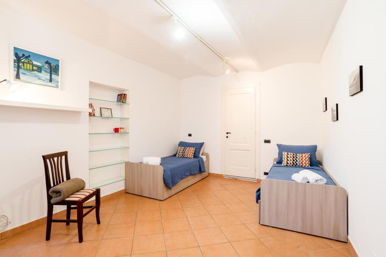 Limonta Lake View Apartment With Private Parking Bagian luar foto